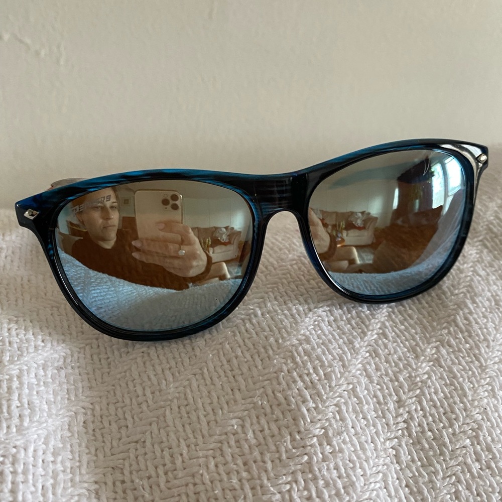 Peppers unisex polarized sunglasses
